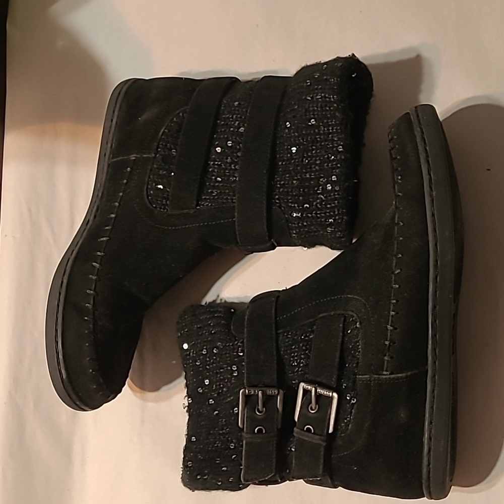 G by Guess Women's Moccasin Styled Lined Boots